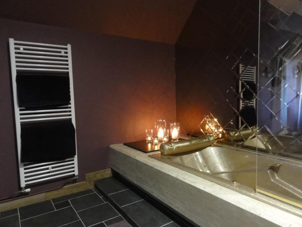 Bed and Breakfast Le Manoir Des Tuileries Rouffilhac Exterior foto